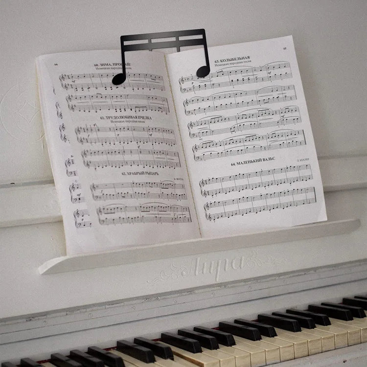 Metal Music Book Clips Sheet Music Holder Chips for Sheet Stands Cute Cat Shaped Metal Music Bookmark for Piano Book Keyboard